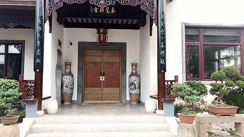当铸铝门遇见汽车烤漆工艺